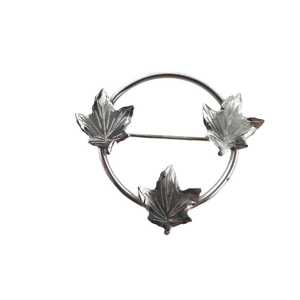 EMC Brooch Circle Maple Leaf Silver Tone Vintage Signed Pin‎